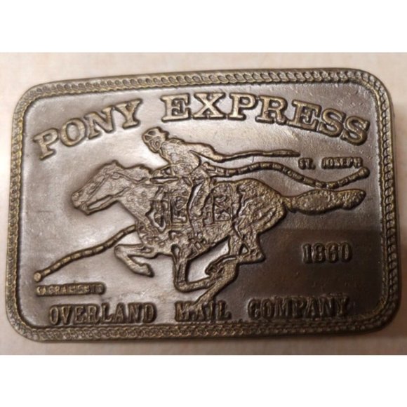 VINTAGE PONY EXPRESS OVERLAND MAIL COMPANY 1860 Brass Metal Belt Buckle - Picture 1 of 11